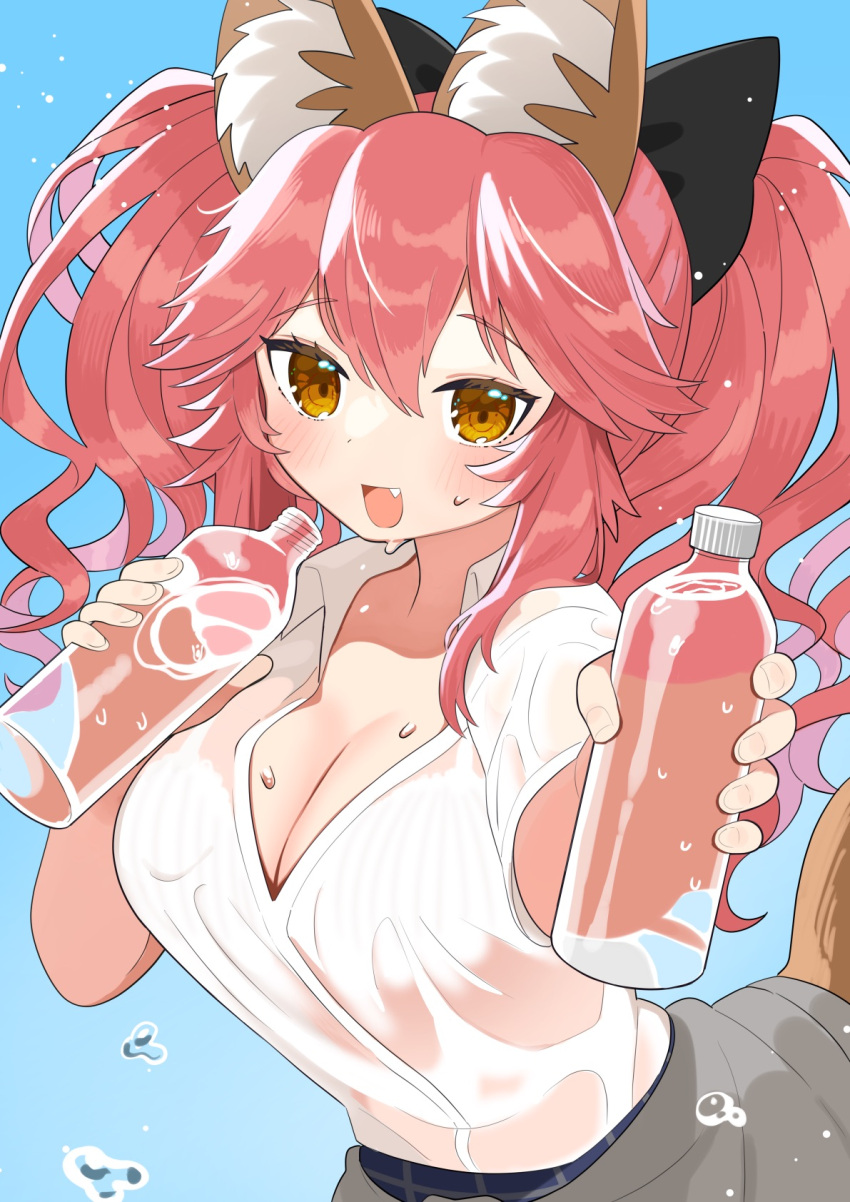 :d animal_ears bottle bow breasts cleavage clothes_around_waist fate/extella fate/extra fate_(series) female fox_ears fox_girl fox_tail hairbow highres incoming_drink jacket jacket_around_waist large_breasts long_hair oerba_yun_fang open_mouth orange_eyes pink_hair smile solo sweat tail tamamo_(fate) tamamo_no_mae_(fate/extra) tamamo_no_mae_(jk)_(fate) tsukimi_okayu twintails upper_body water_bottle