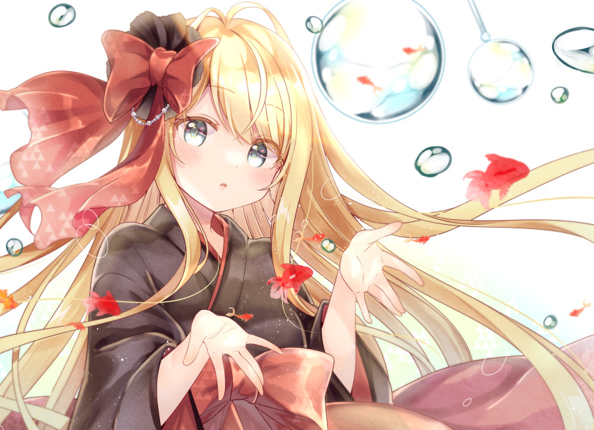 alicetea black_kimono blonde_hair blue_eyes blush emu_alice female gomano_rio hakama hakama_skirt highres japanese_clothes kimono liver_city long_hair looking_at_viewer official_art parted_lips red_hakama skirt solo virtual_youtuber