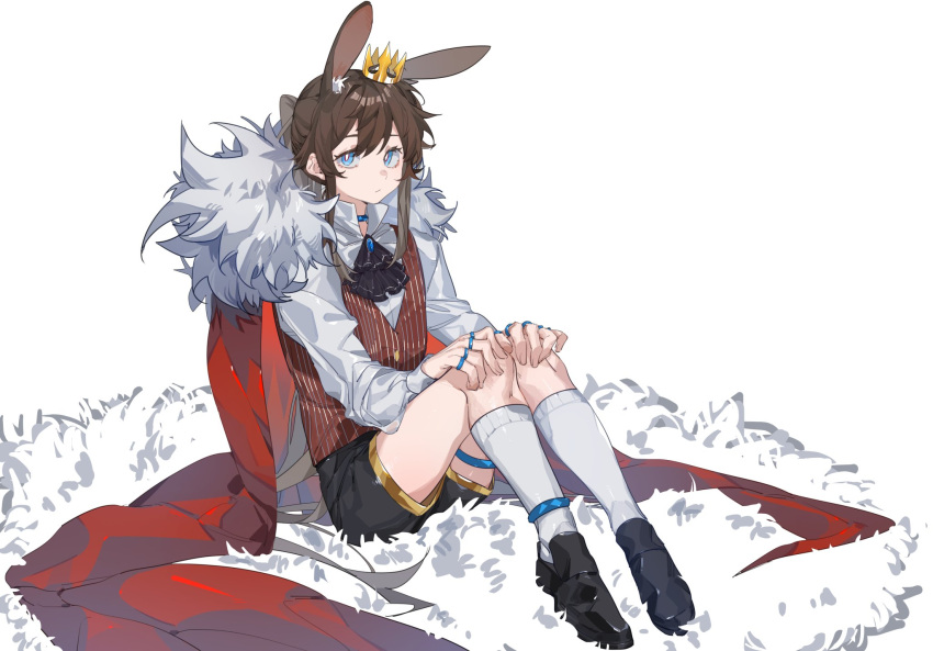 amiya_(arknights) animal_ear_fluff animal_ears arknights black_footwear black_shorts blue_eyes brown_hair brown_vest cape closed_mouth commentary_request crown extra_ears female fur-trimmed_cape fur_trim highres kneehighs knees_up loafers long_hair long_sleeves looking_at_viewer mini_crown molu_stranger ponytail rabbit_ears red_cape shirt shoes short_shorts shorts sitting socks solo striped_clothes striped_vest vertical-striped_clothes vertical-striped_vest vest white_background white_shirt white_socks