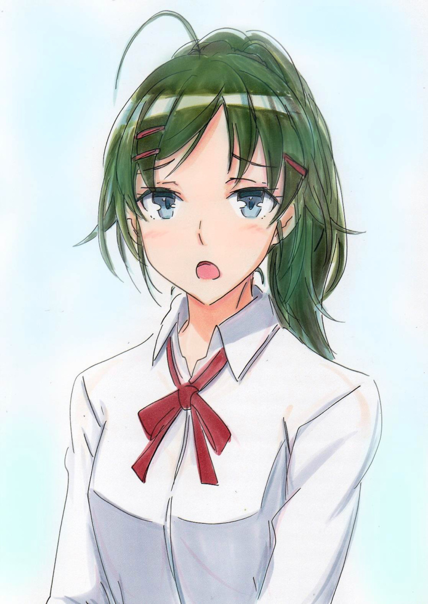 blue_eyes blush collared_shirt commentary_request female green_hair highres looking_at_viewer neck_ribbon photoshop_(medium) potekite red_ribbon ribbon school_uniform shiromeguri_meguri shirt short_hair simple_background sobu_high_school_uniform solo white_shirt yahari_ore_no_seishun_lovecome_wa_machigatteiru.