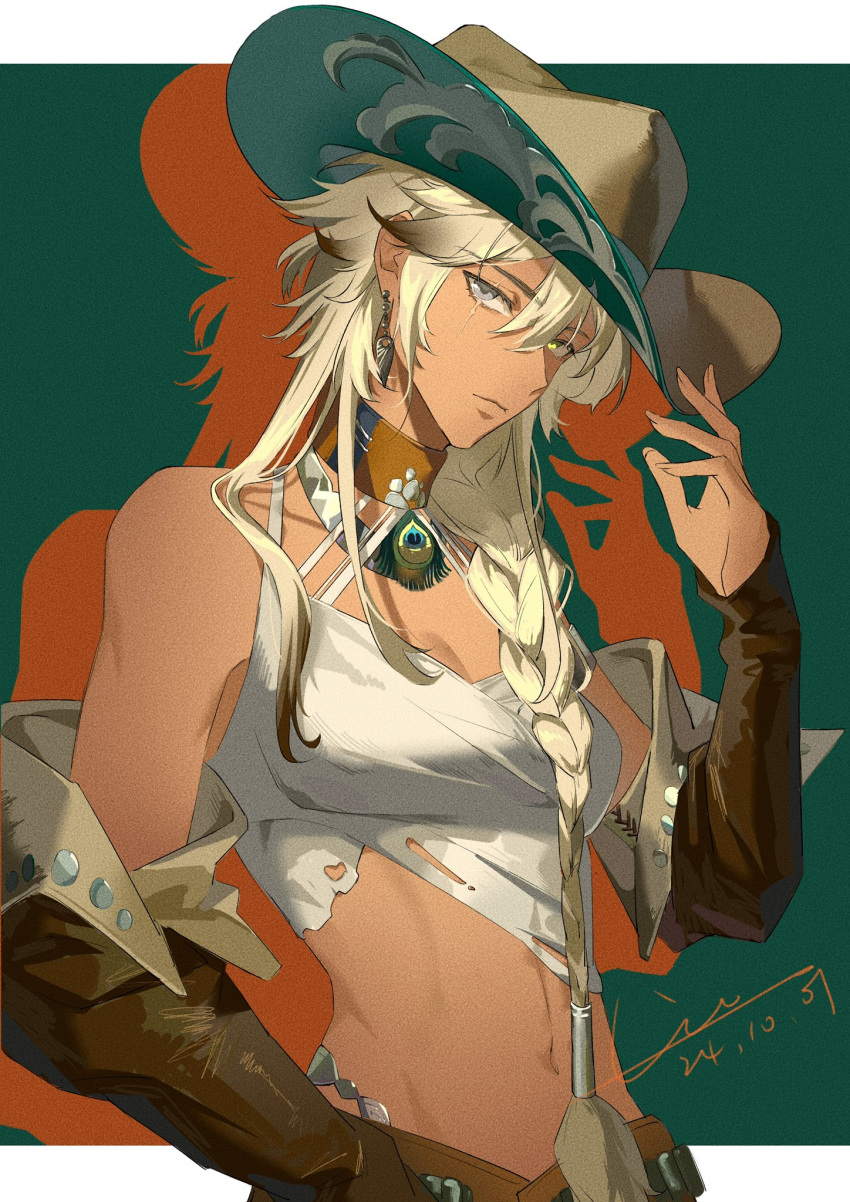 argus_(reverse:1999) artist_name bare_shoulders blonde_hair breasts brown_choker brown_hat brown_sleeves choker cleavage closed_mouth cowboy_hat dated detached_sleeves female green_background grey_eyes hand_up hat highres leona_lee long_braid long_hair looking_at_viewer navel peacock_feathers reverse:1999 scar scar_across_eye shadow signature solo stomach tank_top upper_body white_tank_top yellow_eyes