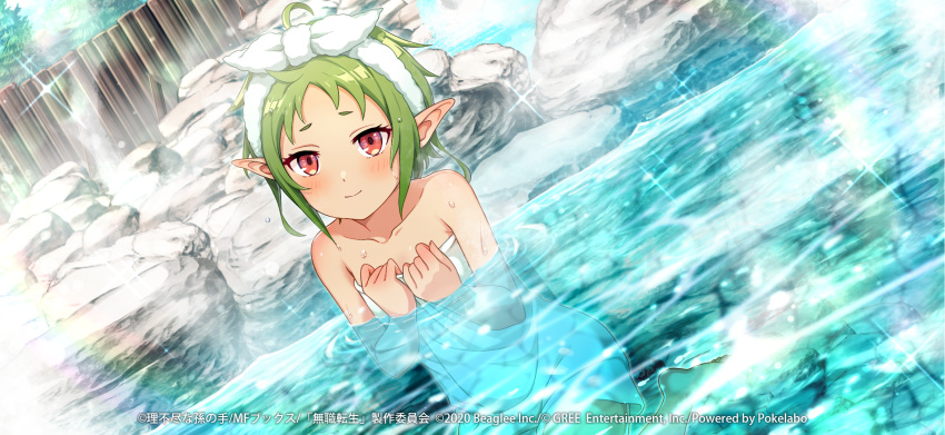 ahoge artist_request bare_shoulders closed_mouth collarbone copyright_notice elf female fence gleam green_hair highres mushoku_tensei mushoku_tensei:_game_ni_nattemo_honki_dasu naked_towel official_art onsen partially_submerged pointy_ears red_eyes short_hair solo sylphiette_(mushoku_tensei) towel tree water wet wet_hat wooden_fence