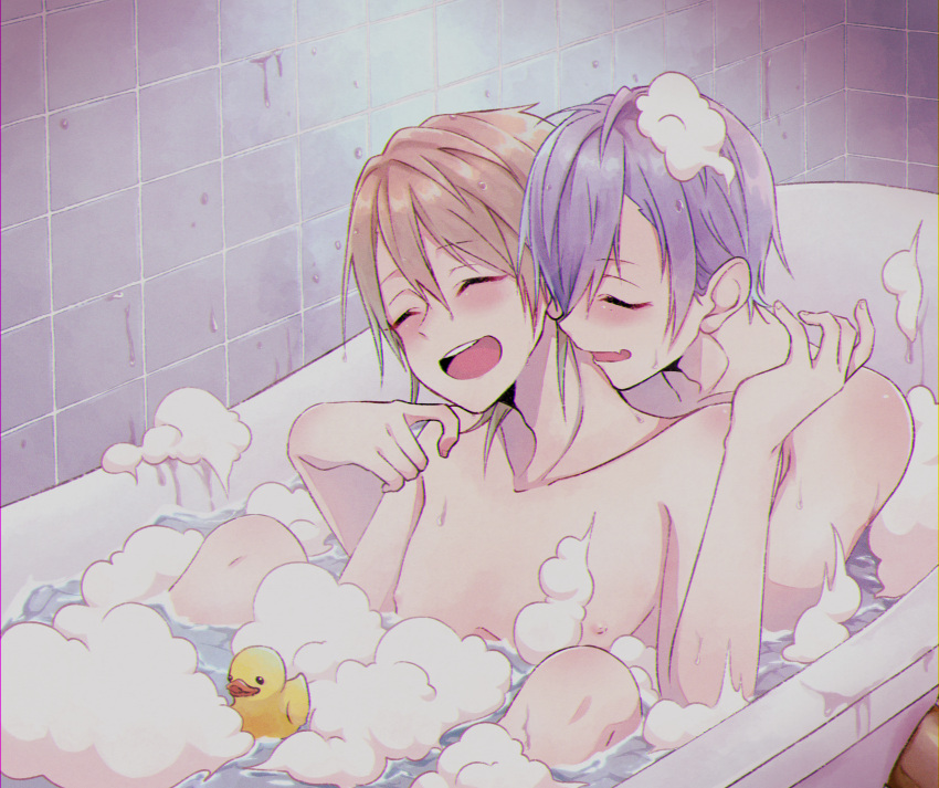 2boys a3! bath bathing bathtub blush brown_hair claw_foot_bathtub closed_eyes grey_hair highres ikaruga_misumi jijii_(chang_g) male_focus miyoshi_kazunari multiple_boys nipples nude open_mouth partially_submerged soap_bubbles yaoi