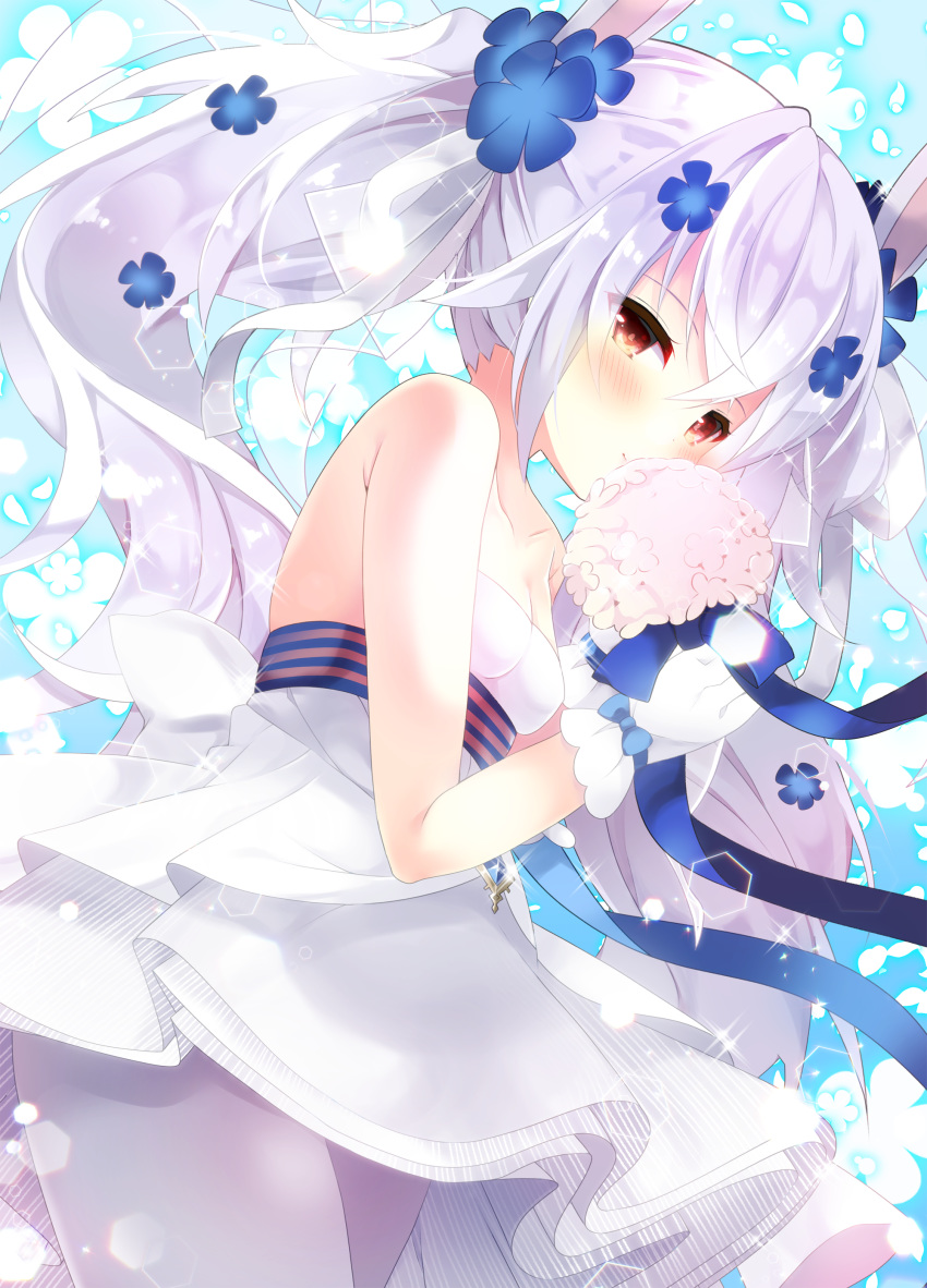 absurdres animal_ears azur_lane bare_shoulders blue_background blue_flower blush bouquet breasts cleavage closed_mouth commentary_request dress female flower fuuna_thise gloves hair_between_eyes highres holding holding_bouquet laffey_(azur_lane) laffey_(white_rabbit's_oath)_(azur_lane) long_hair official_alternate_costume pantyhose pink_flower rabbit_ears red_eyes small_breasts smile solo strapless strapless_dress twintails very_long_hair white_dress white_gloves white_hair white_pantyhose