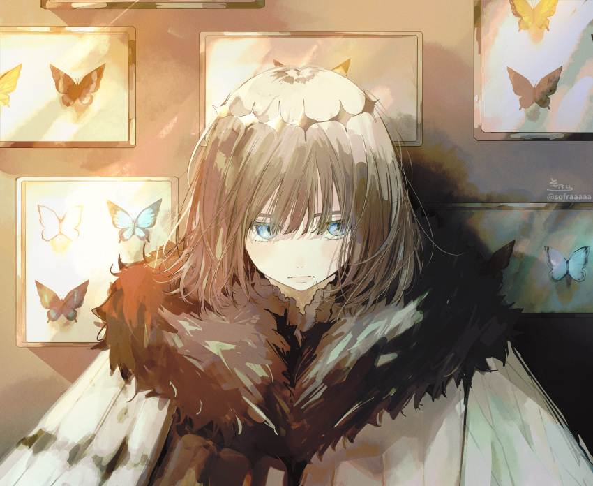 1boy absurdres black_butterfly blue_butterfly blue_eyes brown_hair bug butterfly cloak closed_mouth commentary_request eyebrows_hidden_by_hair fate/grand_order fate_(series) framed_insect fur-trimmed_cloak fur_trim hair_between_eyes hair_over_eyes highres insect_collection light_frown looking_away looking_to_the_side male_focus medium_hair oberon_(fate) oberon_(third_ascension)_(fate) sideways_glance signature sofra solo spoilers twitter_username upper_body white_cloak yellow_butterfly