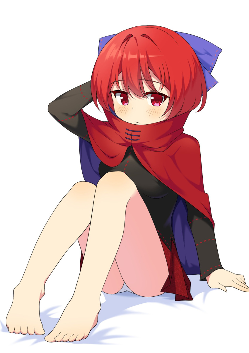 barefoot black_shirt blue_bow blush bow cloak closed_mouth commentary_request female full_body hairbow highres knees_up long_sleeves looking_at_viewer looking_back miniskirt punidayo red_eyes red_skirt sekibanki shirt simple_background sitting skirt solo touhou white_background