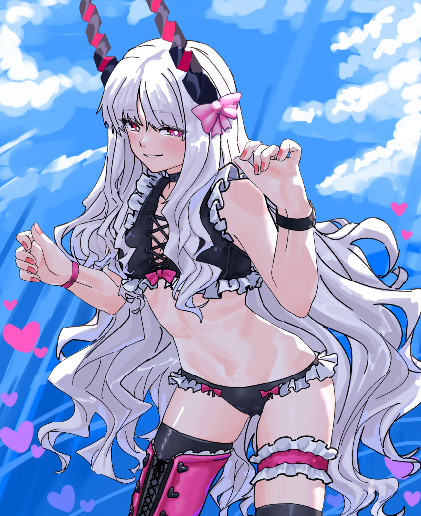 absurdres bare_shoulders bikini black_bikini black_thighhighs blue_sky bow breasts bridal_garter caren_hortensia caren_hortensia_(amor_caren) caren_hortensia_(amor_caren)_(third_ascension) cleavage commentary fate/grand_order fate_(series) female frills grin hairbow highres horns long_hair looking_at_viewer medium_breasts navel niwaikanai pink_eyes sky smile solo swimsuit thighhighs thighs very_long_hair wavy_hair white_hair