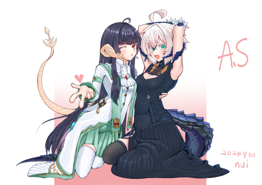 2girls ahoge arm_around_waist armpits arms_behind_head au_ra black_dress black_hair blush breasts dated dragon_horns dragon_tail dress eyebrows_hidden_by_hair final_fantasy final_fantasy_xiv full_body hair_between_eyes horns hug long_hair looking_at_viewer multiple_girls nuittter one_eye_closed open_mouth scales seiza short_hair simple_background sitting small_breasts smile tail very_long_hair white_dress white_hair