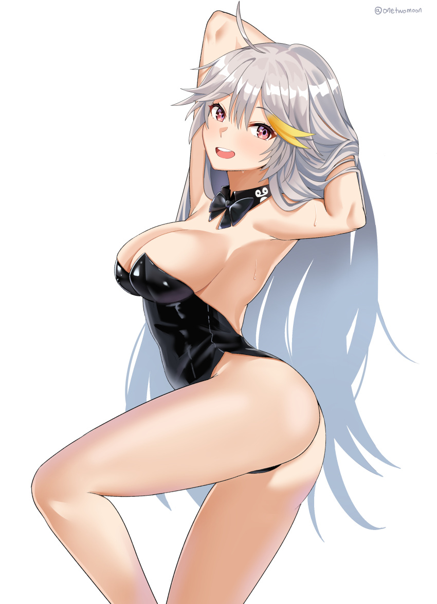 :d absurdres ahoge armpits arms_up ass backless_leotard bare_arms bare_shoulders bow bowtie breasts cleavage detached_collar empress_(last_origin) female from_side grey_hair hands_in_hair highres large_breasts last_origin leotard long_hair looking_at_viewer looking_to_the_side multicolored_hair playboy_bunny red_eyes simple_background smile solo strapless strapless_leotard streaked_hair sweat thighs twomoon very_long_hair white_background