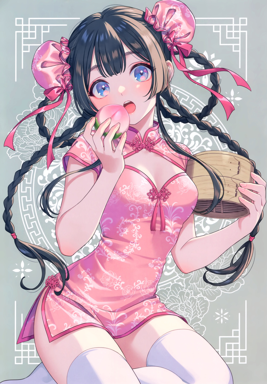 :o absurdres bamboo_steamer baozi black_hair blue_eyes braid braided_hair_rings breasts bun_cover button_knot china_dress chinese_clothes chinese_knot chinese_knot_border cleavage_cutout clothing_cutout double_bun dress female food fruit good_luck_knot grey_background hair_bun hair_rings head_tilt highres holding holding_bamboo_steamer holding_food long_hair longevity_peach_bun looking_at_viewer mandarin_collar morikura_en multiple_braids no_shoes non-web_source open_mouth original outside_border pankou peach pink_dress short_sleeves small_breasts solo teeth thighhighs twin_braids upper_teeth_only very_long_hair white_thighhighs