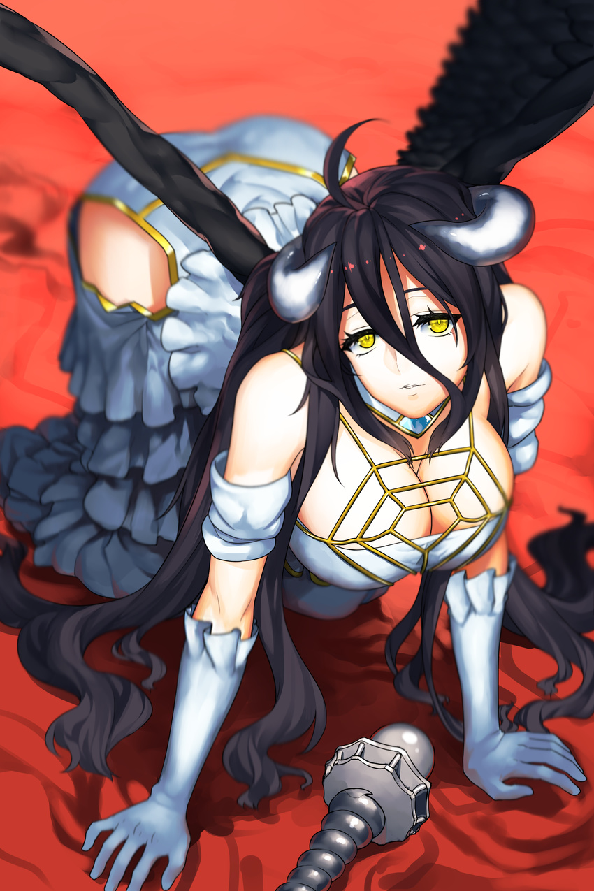 absurdres ahoge albedo_(overlord) all_fours bad_id bad_pixiv_id bare_shoulders black_hair black_wings blurry breasts cleavage demon_girl demon_horns depth_of_field feathered_wings feathers female gloves harumaki_haruki highres horns large_breasts long_hair looking_at_viewer low_wings overlord_(maruyama) slit_pupils solo white_horns wings yellow_eyes