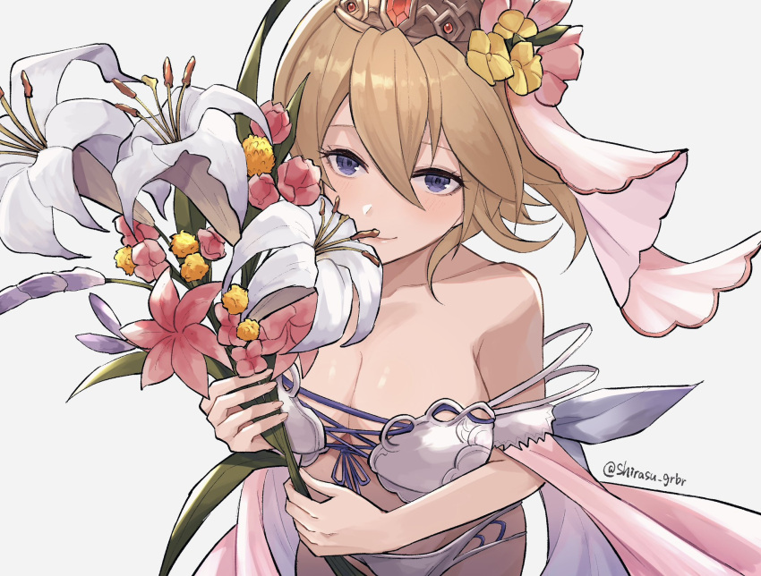 artist_name bare_shoulders blue_eyes bouquet breasts cleavage collarbone europa_(granblue_fantasy) female flower granblue_fantasy grey_background hair_between_eyes highres holding holding_bouquet large_breasts looking_at_viewer medium_hair pppppknw smile solo tiara