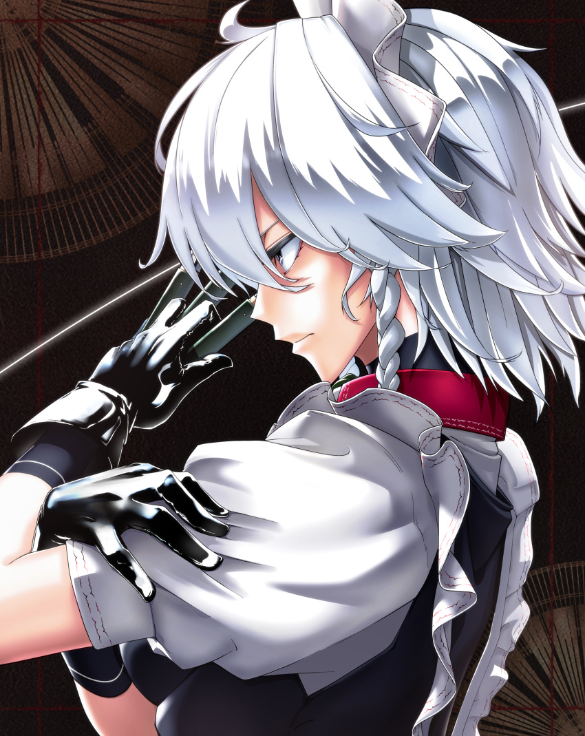 absurdres between_fingers black_gloves blue_eyes braid commentary crossed_arms female gloves highres holding holding_knife izayoi_sakuya kikoka_(mizuumi) knife knives_between_fingers maid_headdress medium_hair puffy_short_sleeves puffy_sleeves short_sleeves side_braid solo touhou upper_body white_hair