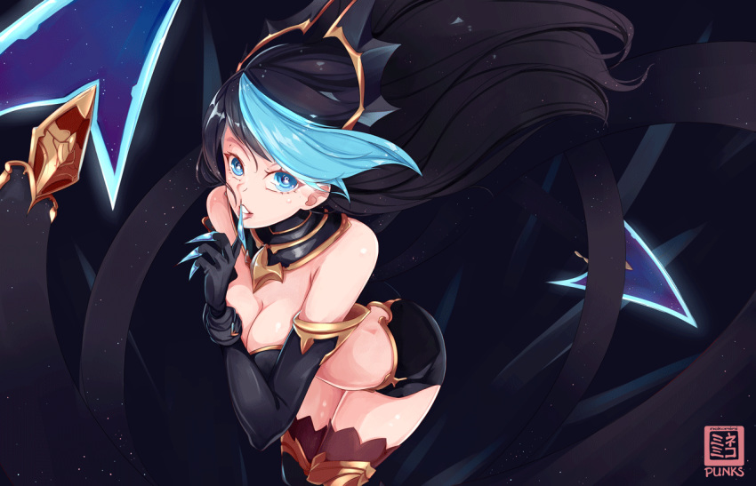 artist_name bare_shoulders black_gloves black_hair black_thighhighs blue_eyes blue_hair breasts cleavage commentary_request elbow_gloves evelynn_(league_of_legends) female finger_to_mouth fingernails from_above gloves large_breasts league_of_legends long_hair looking_at_viewer nekomimipunks shadow_evelynn sharp_fingernails signature sleeveless solo teeth thighhighs