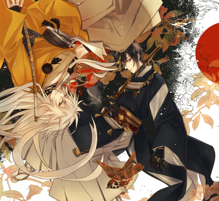 2boys bambino black_hair commentary_request japanese_clothes katana kogitsunemaru male_focus mikazuki_munechika multiple_boys sword touken_ranbu weapon white_hair