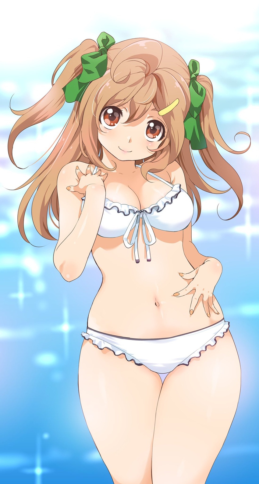 ahoge bikini bow breasts brown_eyes brown_hair cleavage commentary_request female front-tie_bikini_top front-tie_top green_bow hair_ornament hairbow hairclip highres inoue_sora long_hair looking_at_viewer midori-chan_(myslot) midriff myslot navel ocean smile solo stomach summer swimsuit two_side_up white_bikini