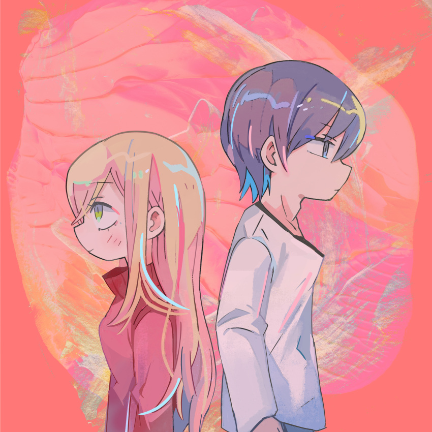 1boy absurdres arms_at_sides back-to-back black_hair blue_eyes blue_hair blush colored_inner_hair commentary expressionless female green_eyes height_difference highres kinoshita_akane long_hair looking_ahead looking_at_viewer multicolored_hair orange_hair pink_background red_sweater shirt standing sweater terada_tera turtleneck turtleneck_sweater upper_body upturned_eyes very_long_hair white_shirt yamada-kun_to_lv999_no_koi_wo_suru yamada_akito