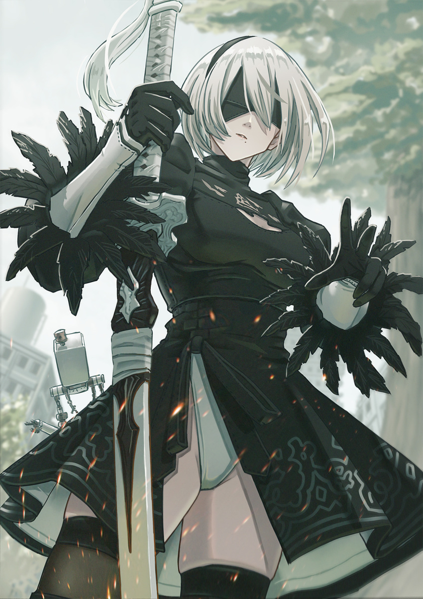 236p 2b_(nier:automata) bad_id bad_pixiv_id black_dress black_gloves black_hairband black_thighhighs blindfold dress female gloves grey_hair grey_sky hairband highleg highleg_leotard highres holding holding_sword holding_weapon leotard medium_hair mole mole_under_eye nier:automata nier_(series) outdoors parted_lips sky solo sword thighhighs weapon white_leotard