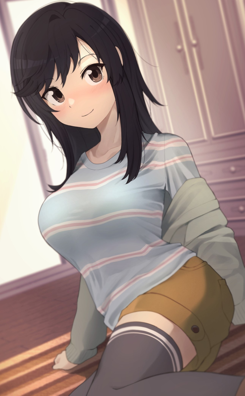 black_hair black_thighhighs blush breasts brown_eyes brown_shorts commentary feet_out_of_frame female green_jacket highres ichijou_hotaru jacket large_breasts long_hair looking_at_viewer non_non_biyori off_shoulder shirt shorts sitting smile solo striped_clothes striped_shirt swept_bangs tennosuke_(tejons) thighhighs