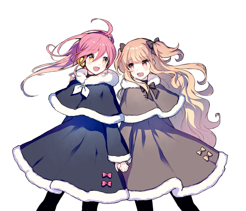 2girls :d ahoge behind-the-head_headphones black_bow black_bowtie black_capelet black_dress black_legwear blonde_hair blush bow bowtie bright_pupils brown_capelet brown_dress capelet commentary_request dress fur-trimmed_capelet fur-trimmed_dress fur_trim hair_between_eyes hairbow headphones headset highres holding_hands korean_commentary legs_apart long_hair looking_at_another mechuragi multiple_girls open_mouth pantyhose pink_eyes ponytail seeu smile standing star_(symbol) transparent_background two_side_up uni_(vocaloid) very_long_hair vocaloid yellow_eyes