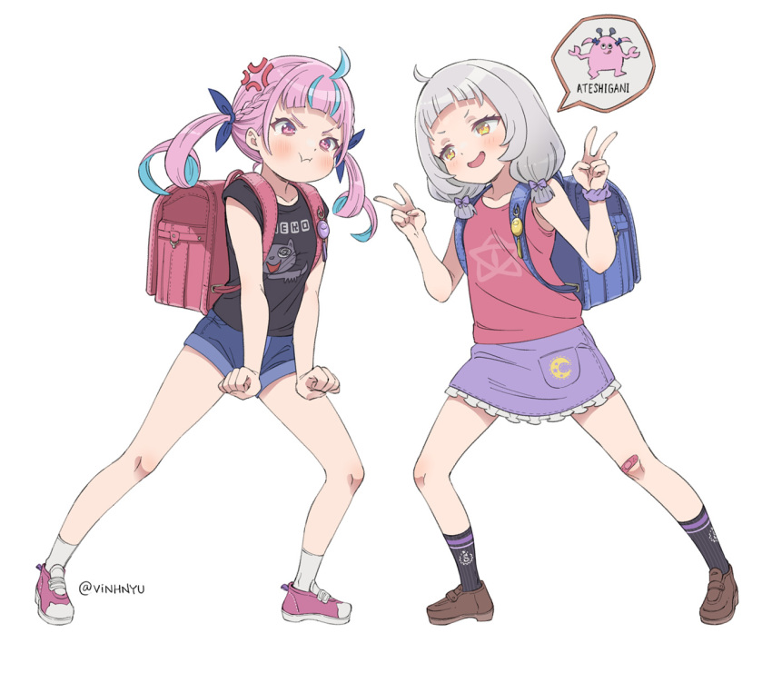 2girls :i aged_down ahoge alternate_costume anger_vein angry ankle_socks arched_bangs arm_at_side artist_name backpack bag bandaid bandaid_on_knee bandaid_on_leg black_shirt black_socks blue_bag blue_bow blue_hair blue_shorts blush bow braid brown_footwear character_print clenched_hands clothes_writing collarbone commentary_request denim denim_shorts double_v drill_hair eye_contact frilled_skirt frills full_body grey_hair hairbow highres hololive looking_at_another medium_hair minato_aqua multicolored_hair multiple_girls murasaki_shion neko_(minato_aqua) open_mouth pencil_skirt pink_eyes pink_footwear pink_hair pout purple_skirt randoseru red_bag red_tank_top shirt shoes short_bangs short_shorts shorts skirt sleeveless socks spoken_character spread_legs standing streaked_hair striped_clothes striped_socks t-shirt tank_top teasing twin_drills two-tone_hair v v-shaped_eyebrows vertical-striped_clothes vertical-striped_socks vinhnyu virtual_youtuber white_background white_socks wide_spread_legs yellow_eyes