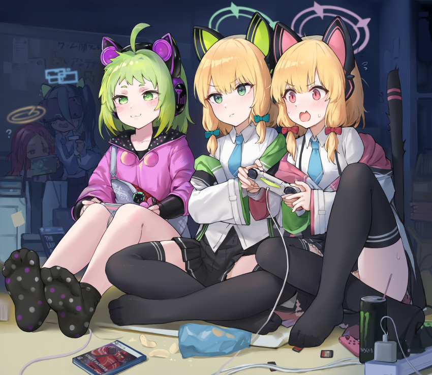 5girls :3 absurdres ahoge animal_ear_headphones animal_ears antenna_(dohna_dohna) aris_(blue_archive) black_skirt black_socks black_thighhighs blonde_hair blue_archive blue_necktie blush_stickers cat_ear_headphones cat_tail chips_(food) collared_shirt commentary controller crossover dohna_dohna_issho_ni_warui_koto_o_shiyou drinking_straw electrical_outlet fake_animal_ears feet flying_sweatdrops food game_controller game_development_department_(blue_archive) green_eyes green_hair halo headphones highres holding holding_controller holding_game_controller indian_style knee_up knees_up legs looking_afar midori_(blue_archive) momoi_(blue_archive) monster_energy multiple_girls necktie no_shoes oerba_yun_fang playing_games pleated_skirt potato_chips red_eyes sawkm school_uniform sd_card shirt short_hair siblings sisters sitting skin_fang skirt socks soles sweatdrop tail tail_raised thighhighs toes trait_connection twins v-shaped_eyebrows yuzu_(blue_archive)