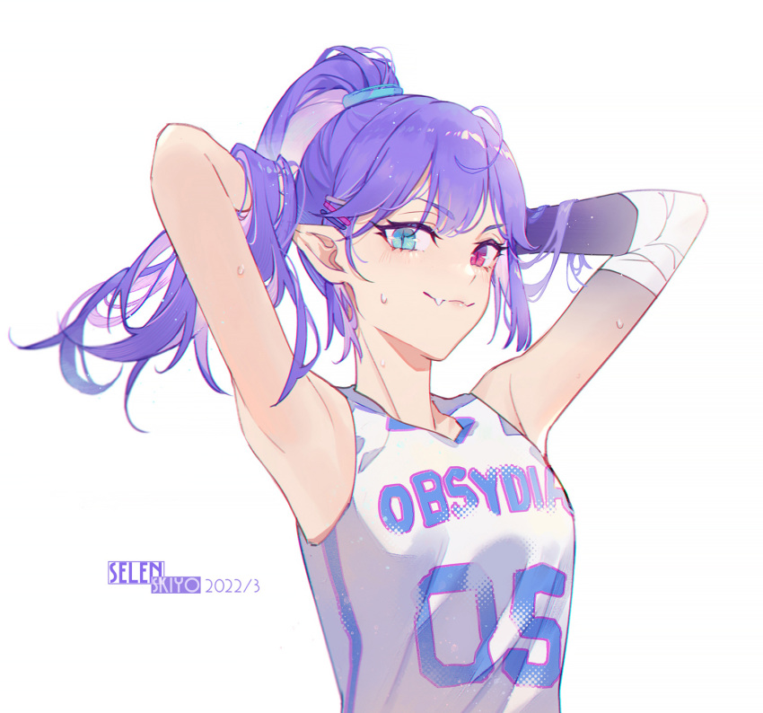 alternate_costume arms_behind_head bandaged_arm bandages bangs basketball_jersey blue_eyes breasts chinese_commentary collarbone dated eyebrows_visible_through_hair fang_out female hair_behind_ear heterochromia highres kistina medium_breasts nijisanji nijisanji_en oerba_yun_fang pointy_ears ponytail purple_eyes purple_hair selen_tatsuki skin_fang smile solo virtual_youtuber