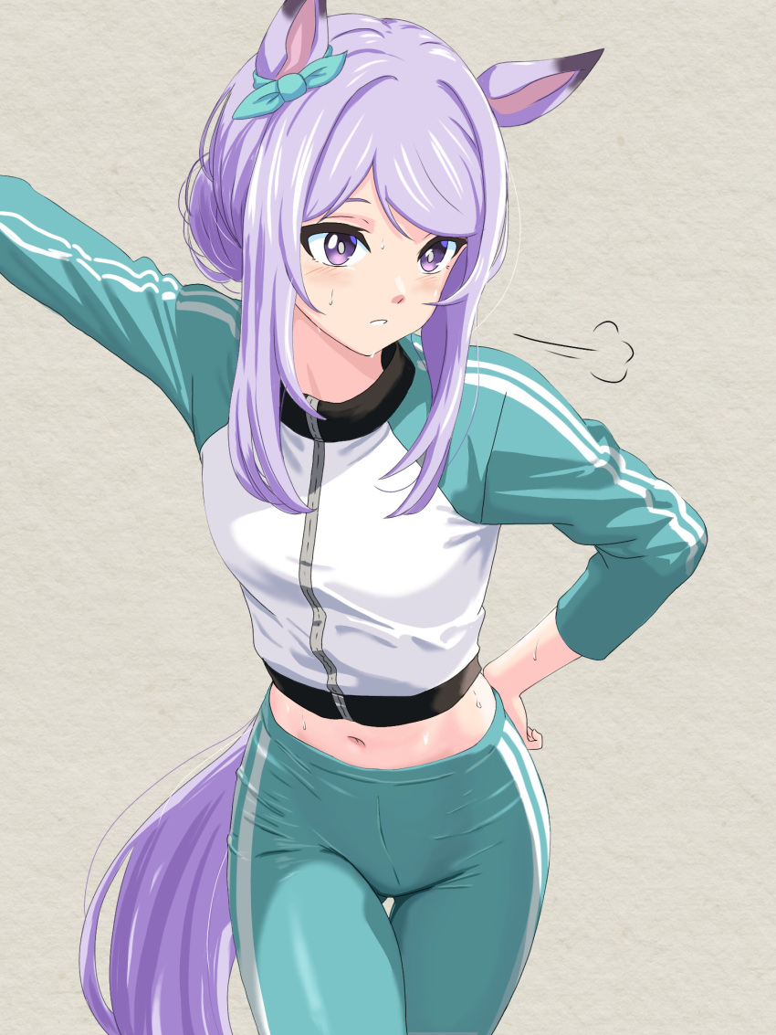 animal_ears aqua_pants aqua_sleeves female grey_background hand_on_own_hip highres horse_ears horse_girl horse_tail jacket long_hair mejiro_mcqueen_(umamusume) midriff navel pants parted_lips purple_eyes purple_hair short_hair_with_long_locks sidelocks skin_tight solo sportswear standing stomach sweatdrop swept_bangs tail umamusume white_jacket zenbrush2