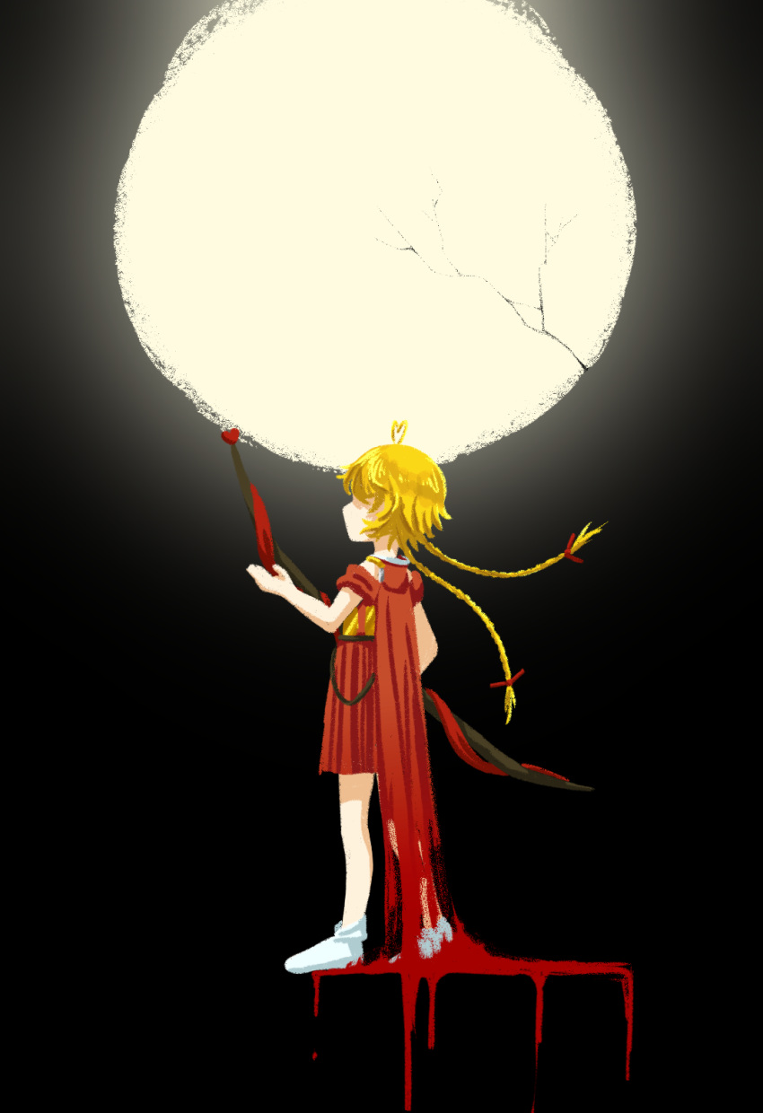 1other androgynous antenna_hair bad_id bad_lofter_id baila_kuangzi blonde_hair blood bow bow_(weapon) braid cape chinese_commentary commentary_request full_moon hairbow hakama hakama_skirt heart_antenna_hair highres holding holding_bow_(weapon) holding_weapon japanese_clothes len'en long_hair moon ooama_no_ake_no_mitori other_focus red_bow red_cape red_hakama skirt solo twin_braids weapon