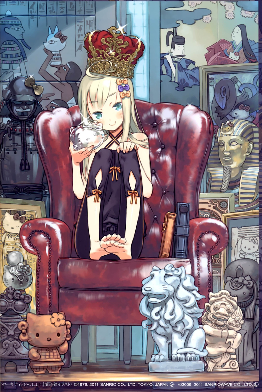 absurdres ahoge armchair armor barefoot blonde_hair capri_pants chair crown doguu egyptian feet feet_on_chair female fine_art_parody green_eyes hand_on_own_knee hello_kitty hello_kitty_to_issho! highres japanese_armor kuroboshi_kouhaku legs nemes nihonga official_art pants parody randou_rin sanrio sculpture sitting smile soles solo statue toes ukiyo-e