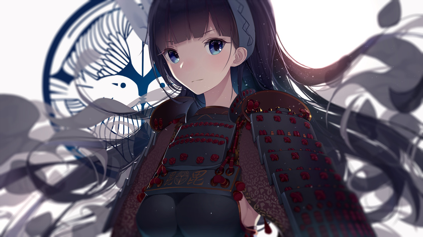 armor armpit_cutout atha_(leejuiping) black_hair black_hairband blue_eyes blunt_bangs blush breasts closed_mouth clothing_cutout commentary_request emblem female hairband highres japanese_armor kasugayama_(oshiro_project) light_particles long_hair looking_at_viewer medium_breasts nose_blush oshiro_project:re pauldrons shoulder_armor sideboob smile solo teeth two-tone_background upper_body upper_teeth_only v-shaped_eyebrows