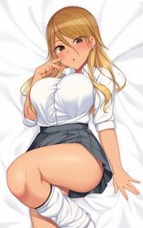 1girls ass big_breasts blonde_hair blush breasts brown_eyes curvy dark_skin earrings eyebrows_visible_through_hair female_only gyaru hair_between_eyes highres hiiragi_hajime idolmaster idolmaster_shiny_colors izumi_mei jewelry kogal large_breasts long_hair looking_at_viewer loose_socks lying on_back open_mouth pleated_skirt school_uniform shirt_tucked_in skirt solo thick_thighs v white_legwear rating:Safe score:204 user:BB7