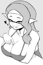 between_breasts breasts cleavage female female_focus female_only giantess huge_breasts inkling inkling_girl micro_in_cleavage nintendo nobunagapero peronattu splatoon rating:Explicit score:31 user:Digeridonthateme