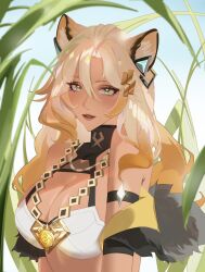  animal_ears arinyawa bare_shoulders blonde_hair breasts cleavage female genshin_impact highres jaguar_ears jaguar_tail non-web_source tail xilonen_(genshin_impact) 