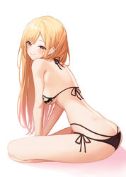  ass barbell_piercing bare_arms bare_legs bikini black_bikini blonde_hair blush breasts butt_crack closed_mouth commentary ear_piercing earrings female floral_print from_side full_body hair_between_eyes hair_over_shoulder halterneck highres industrial_piercing jewelry ju-ok kitagawa_marin leaning_forward long_hair looking_at_viewer medium_breasts multi-strapped_bikini_bottom piercing print_bikini red_eyes side-tie_bikini_bottom sideboob simple_background sitting smile solo sono_bisque_doll_wa_koi_wo_suru straight_hair string_bikini swimsuit underboob very_long_hair white_background 