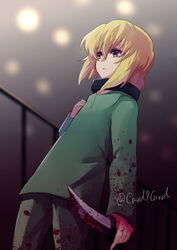  aged_down blonde_hair blood blood_on_clothes blood_on_hands blood_on_knife blurry blurry_background female green_pants green_shirt gundam gundam_seed gundam_seed_destiny hair_between_eyes highres holding holding_knife knife pants red_eyes shirt short_hair solo standing stellar_loussier twitter_username yuuka_seisen 