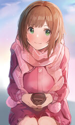  blunt_bangs blurry blurry_background breasts brown_hair closed_mouth cropped_legs cup disposable_cup drink female green_eyes holding holding_drink idolmaster idolmaster_cinderella_girls idolmaster_cinderella_girls_starlight_stage jacket koukoku looking_at_viewer maekawa_miku medium_breasts medium_hair parted_bangs pink_jacket pink_scarf scarf sitting smile solo winter_clothes 