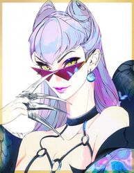  adjusting_eyewear border breasts cleavage closed_mouth collarbone earrings evelynn_(league_of_legends) eyeshadow female gradient_hair grey_hair highres jewelry jian_tai_(cuoyu0) k/da_(league_of_legends) k/da_all_out_evelynn league_of_legends lipstick long_hair looking_at_viewer looking_over_eyewear makeup multicolored_hair orange_border pink_lips purple-tinted_eyewear purple_hair signature simple_background solo sunglasses tinted_eyewear two-tone_hair upper_body white_background yellow_eyes 