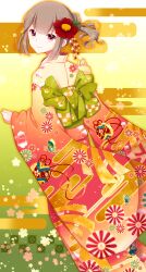  1boy akaimo_satsuma bad_id bad_pixiv_id bow brown_hair egasumi floral_print floral_print_sash flower from_behind goma_(11zihisin) hair_flower hair_ornament highres japanese_clothes kanzashi kikumon kimono looking_back male_focus new_year obi original otoko_no_ko patterned ponytail purple_eyes red_eyes sash shippou_(pattern) short_hair smile solo wide_sleeves 