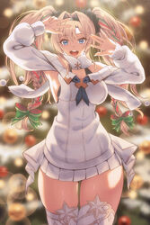  black_hairband black_scrunchie blonde_hair blue_eyes blurry blurry_background bow braid breasts christmas christmas_tree commentary_request cosplay dress female granblue_fantasy green_bow hair_ornament hair_scrunchie hairband hairbow helel_ben_shalem helel_ben_shalem_(cosplay) helel_ben_shalem_(holiday)_(granblue_fantasy) highres long_hair long_sleeves looking_at_viewer medium_breasts multicolored_hair open_mouth scrunchie smile solo sweater teeth tekkai_blade thighhighs thighs twin_braids twintails upper_teeth_only white_dress white_sweater white_thighhighs zeta_(granblue_fantasy) 