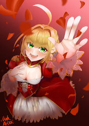  ahoge artist_name blonde_hair blush braid breasts downblouse epaulettes fate/extra fate_(series) female french_braid green_eyes hair_between_eyes hair_intakes hand_on_own_chest highres medium_breasts nero_claudius_(fate) nero_claudius_(fate/extra) nida_keita open_mouth petals rose_petals signature smile solo teeth 