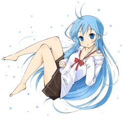  antenna_hair barefoot blue_eyes blue_hair commentary_request denpa_onna_to_seishun_otoko feet female full_body highres legs off_shoulder school_uniform simple_background sleeves_past_wrists solo touwa_erio wara_(warapro) 