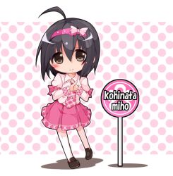  :&gt; ahoge black_hair brown_eyes character_name chibi commentary_request female hairband idolmaster idolmaster_cinderella_girls kohinata_miho necktie pink_check_school_(idolmaster) pink_hairband plus9 short_hair skirt smile solo x_fingers 