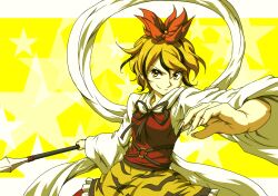  bishamonten&#039;s_spear black_hair blonde_hair breasts commentary_request female fingernails hair_ornament hiseki_(tknkkm) long_fingernails medium_breasts multicolored_hair polearm ribbon shawl short_hair smile solo spear toramaru_shou touhou two-tone_hair weapon yellow_eyes 