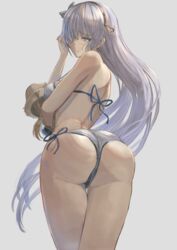  anastasia_(fate) ass back bare_shoulders bikini blue_eyes blush breasts closed_mouth doll fate/grand_order fate_(series) female grey_hair hair_over_one_eye hairband halterneck highres holding holding_doll large_breasts long_hair looking_at_viewer looking_back side-tie_bikini_bottom simple_background swimsuit thighs uutan_(shibainu_kakumei) viy_(fate) white_bikini 