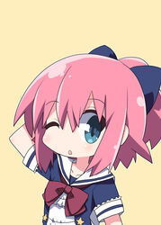  ;o arm_behind_head arm_up blue_bow blue_dress blue_eyes bow brown_background collarbone commentary_request dress female hair_between_eyes hairbow highres looking_at_viewer one_eye_closed original osaragi_mitama parted_lips pink_hair ponytail red_bow sailor_collar sailor_dress short_sleeves simple_background solo upper_body white_sailor_collar 