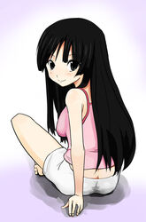  akiyama_mio barefoot black_hair blunt_bangs butt_crack commentary_request female highres hime_cut k-on! long_hair looking_back solo urara_(yura) 