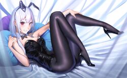 absurdres alternate_costume animal_ear_hairband animal_ears bare_arms bare_shoulders black_pantyhose black_shoes blush bow bowtie breasts cleavage commentary_request detached_collar double-parted_bangs eden_(edenaldojj) fake_animal_ears female full_body grey_hair grin hairband hakase_fuyuki high_heels highres legs_up leotard looking_at_viewer low_twintails medium_breasts nijisanji on_cushion pantyhose playboy_bunny rabbit_ear_hairband rabbit_ears reclining red_eyes shoes smile solo stiletto_heels strapless strapless_leotard teeth three_quarter_view twintails virtual_youtuber 