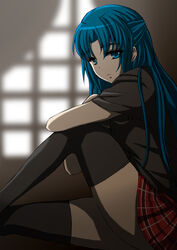  asakura_ryouko blue_eyes blue_hair casual commentary_request female highres long_hair photoshop_(medium) plaid plaid_skirt skirt solo suzumiya_haruhi_no_yuuutsu thighhighs wakame 