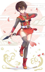  bad_proportions belt black_leotard breasts closed_mouth female full_body fundoshi gensou_suikoden gensou_suikoden_i headband japanese_clothes kasumi_(suikoden) kunai leotard looking_at_viewer nakaharu ninja scarf short_hair solo thighhighs weapon 